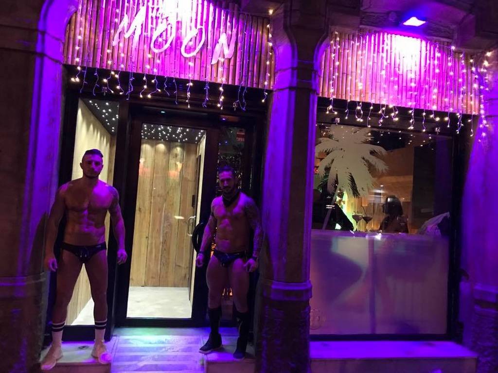 The Moon Barcelona Gay Clubs Guidemisterb B