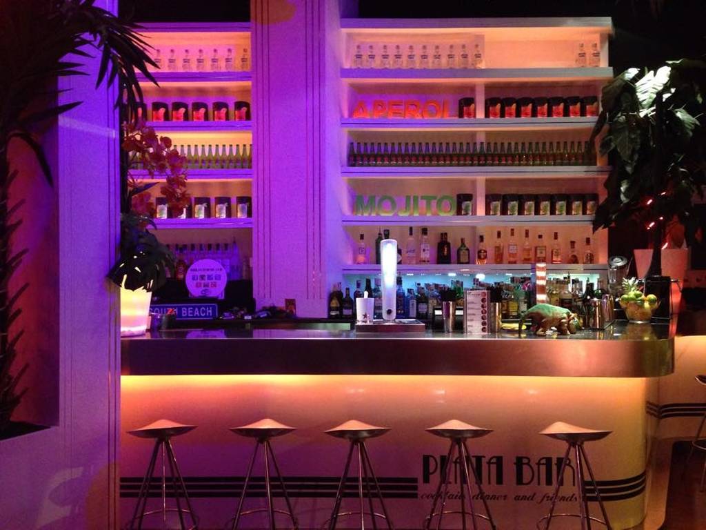 Plata Cocktail Bar Barcelona Barcelona Gay Bars Guidemisterb B