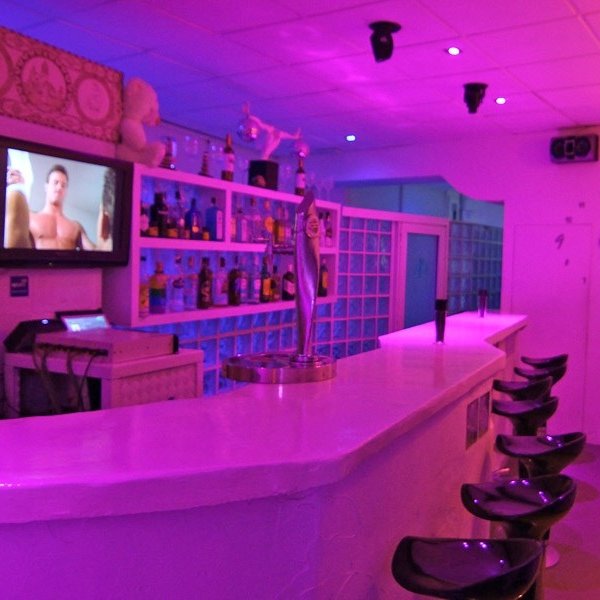 Toulouse Gay Sauna Cruising Bar Guide misterb& b Toulouse Gay Sauna Cruising Bar Guide misterb& b