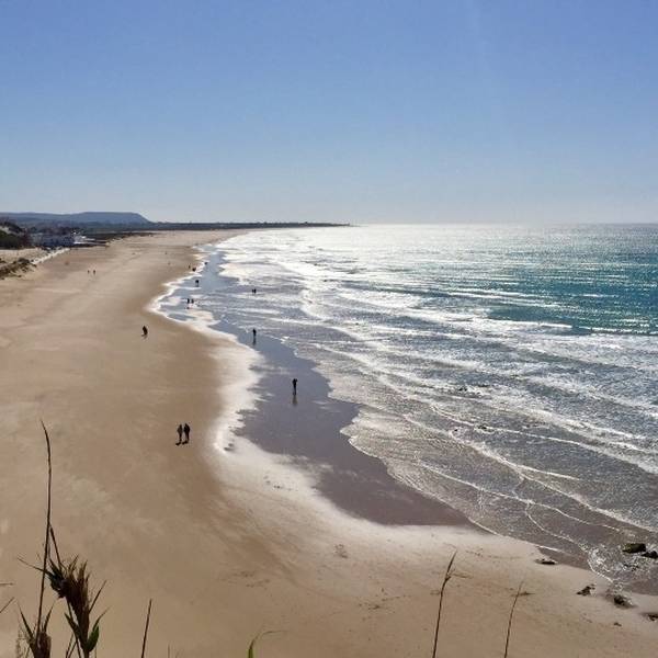 Cantarrijan Beach