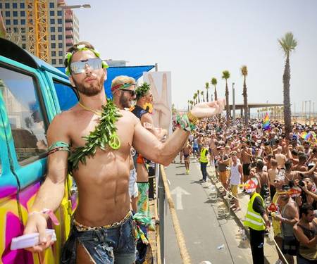 El Orgullo Gay de Tel Aviv celebra la bisexualidad