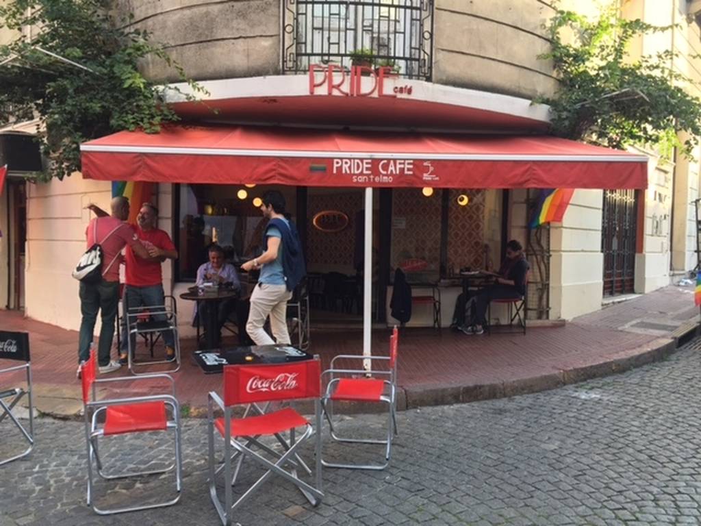 Pride Café Buenos Aires. Guía de bares gais│misterb&b