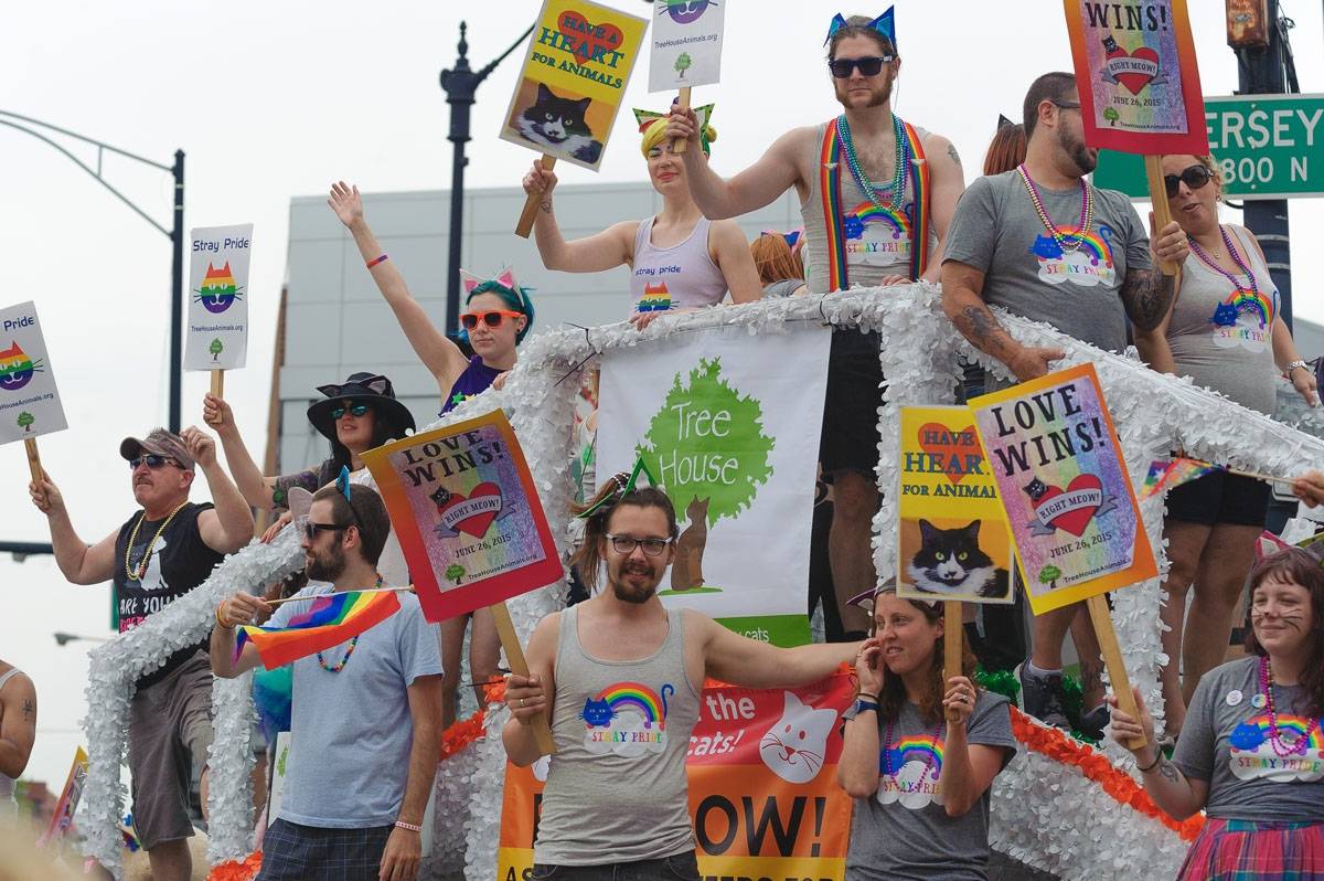 gay pride parade chicago 2018 map