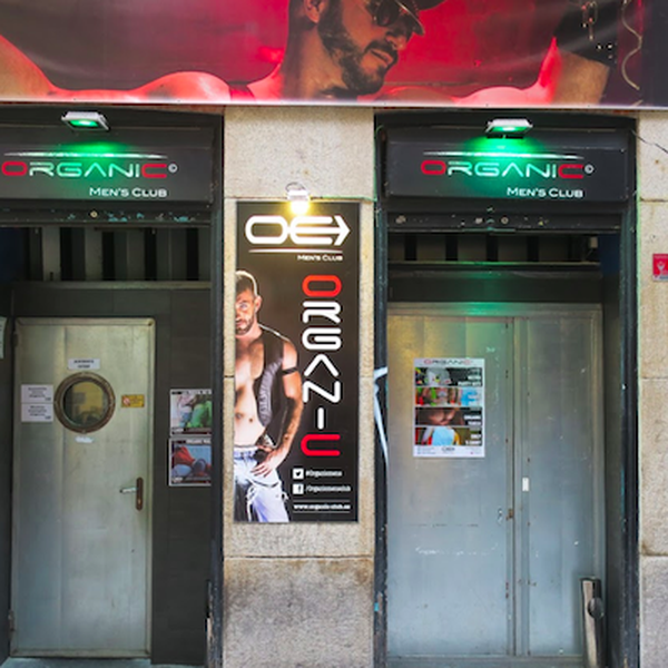 In Madrid sex club all Spanish
