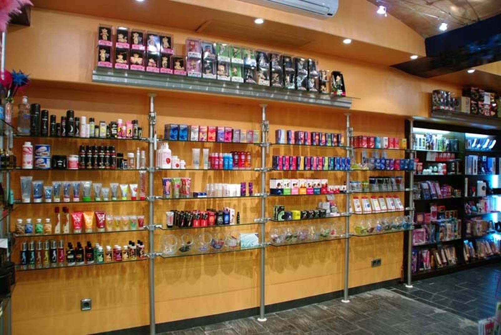 Condomania sale