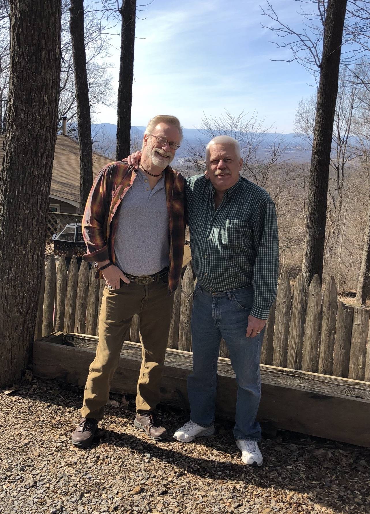 Shenandoah Valley: Chris and Steve show us into their charming homes -  misterb&b