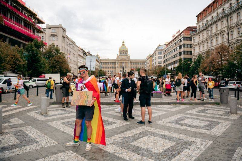 Gay Pride de Prague 2024 date, parcours, images misterb&b